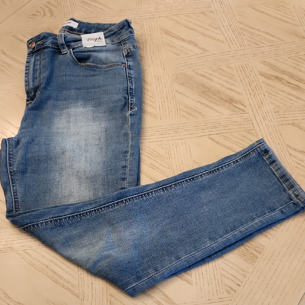 Kensie High Waist Blue Skinny  Distressed Jeans Women's Size 27